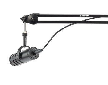 Q9X on MBA38 with XLR cable